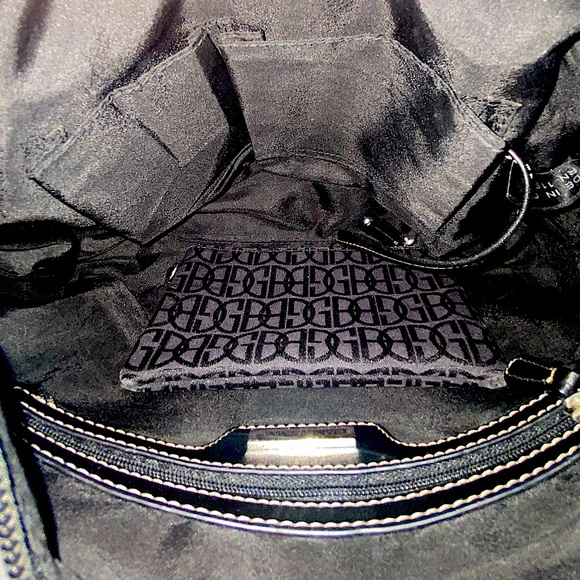 GIANI BERNINI Shoulder Bag - Picture 4 of 11